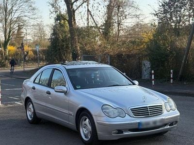 Gebraucht Mercedes C180 Classic 143 PS (105 kW) 2001 Grau Limousine