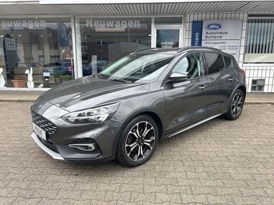 Usata Ford Focus Active 120 CV (88 kW) 2020 Grigio Berlina