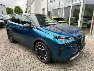 Neu Peugeot 3008 GTi 194 PS (142 kW) 2026 Blau SUV