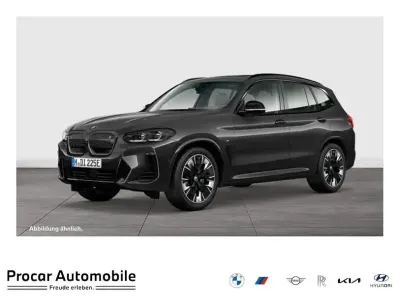 Gebraucht BMW iX3 Impressive 210 kW (286 PS) 2023 Sophistograu brillanteffekt SUV