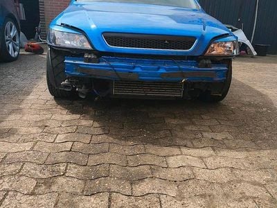 Usata Opel Astra OPC 75 CV (55 kW) 1999 Blu Station wagon