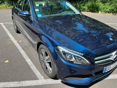 Gebraucht Mercedes C180 Edition 156 PS (114 kW) 2016 Blau Limousine