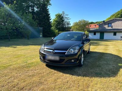 gebraucht Opel Astra GTC 2.0 turbo 170ps