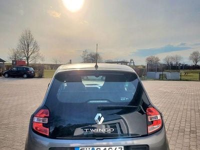 Gebraucht Renault Twingo LIMITED 69 PS (50 kW) 2017 Grau Kleinwagen