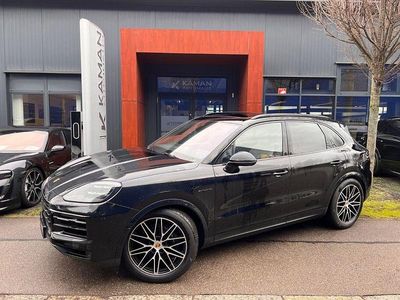 Schwarz Gebraucht 2023 Porsche Cayenne SUV | 93.500 € (Etwas zu teuer)