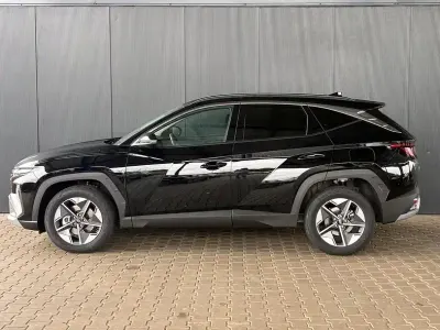 Neu Hyundai Tucson Style 150 PS (110 kW) 2026 Schwarz SUV