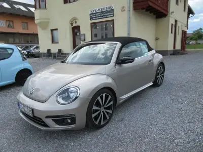 Używany VW Beetle CLUB 150 KM (110 kW) 2016 Srebrny Hatchback