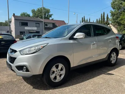 Gebraucht Hyundai ix35 Style 163 PS (119 kW) 2012 Silber SUV