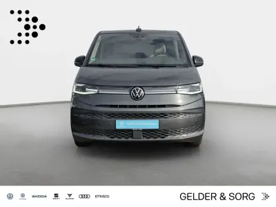 Usata VW Multivan Life 218 CV (160 kW) 2022 Grigio Monovolume