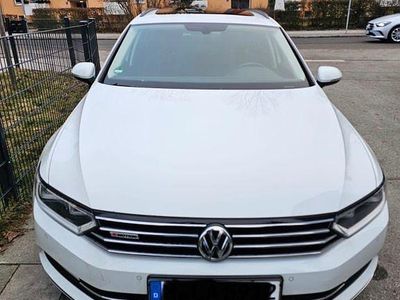Gebraucht VW Passat Comfortline 190 PS (139 kW) 2018 Weiß Kombi