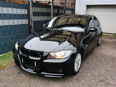 Gebraucht BMW 318 M Sport 143 PS (105 kW) 2006 Schwarz Limousine