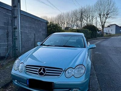 Gebraucht Mercedes CLK320 218 PS (160 kW) 2003 Blau Coupé