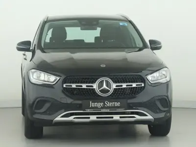 Gebraucht Mercedes GLA200 Style 150 PS (110 kW) 2023 Unilack nachtschwarz SUV
