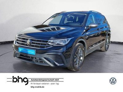 Deep black perleffekt Gebraucht 2024 VW Tiguan Allspace Life SUV | 35.490 € (Guter Preis)