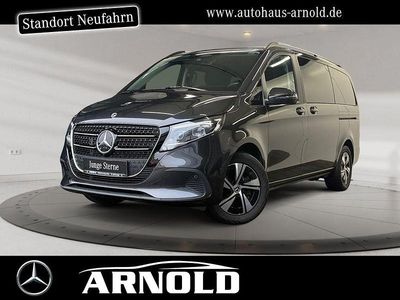 Gebraucht Mercedes V220 Style 163 PS (119 kW) 2025 Grau (graphitgrau) Van / Kleinbus