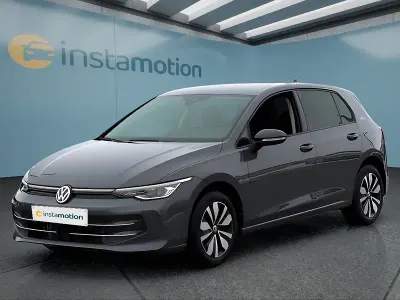 Usata VW Golf VIII 116 CV (85 kW) 2025 Grigio Utilitaria