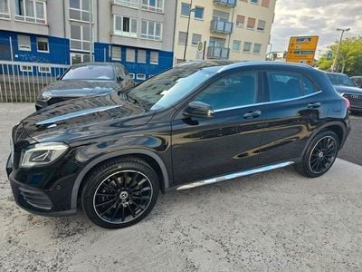 Mercedes GLA250