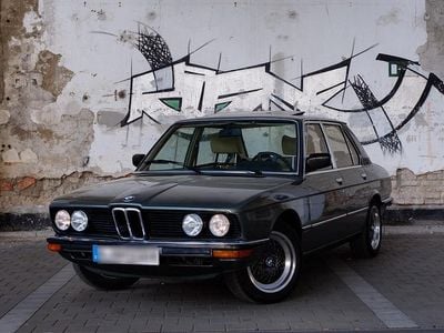 Gebraucht BMW 518 90 PS (66 kW) 1980 Grün Limousine