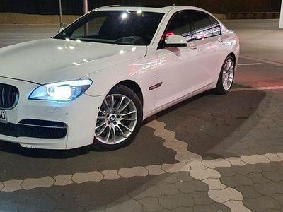 BMW 750