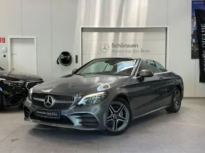 Gebraucht Mercedes C180 AMG 156 PS (114 kW) 2020 Lack selenitgrau Cabrio