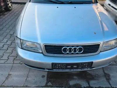 Occasion Audi A4 1996 Argent Berline