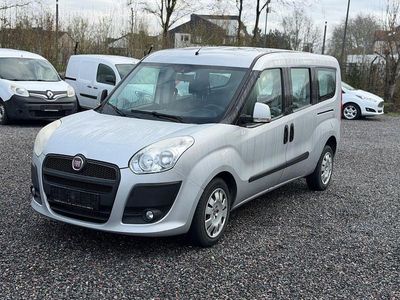 Gebraucht Fiat Doblò 105 PS (77 kW) 2014 Grau Van / Kleinbus