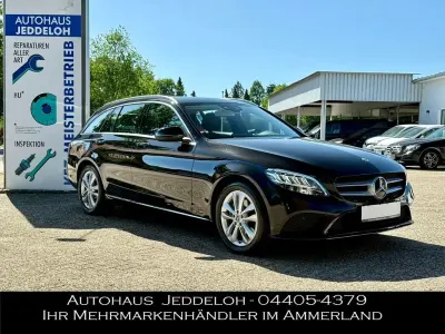 Gebraucht Mercedes C200 Avantgarde 160 PS (117 kW) 2019 Schwarz Limousine