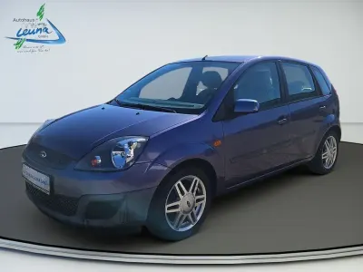 Usata Ford Fiesta 80 CV (58 kW) 2006 Rosso Utilitaria