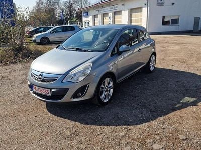 Usata Opel Corsa 87 CV (63 kW) 2012 Grigio Utilitaria