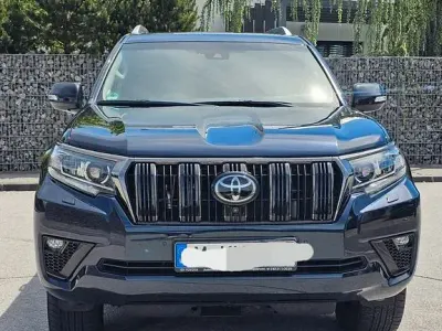 Gebraucht Toyota Land Cruiser TEC-Edition 204 PS (150 kW) 2021 Schwarz metallic SUV
