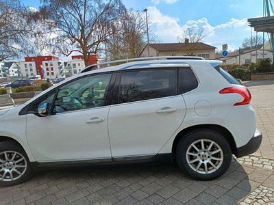 gebraucht Peugeot 2008 Allure Blue Hdi 120*Panorama*