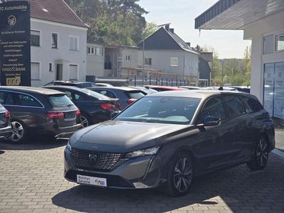 Gebraucht Peugeot 308 SW Allure 131 PS (96 kW) 2022 Grau Kombi