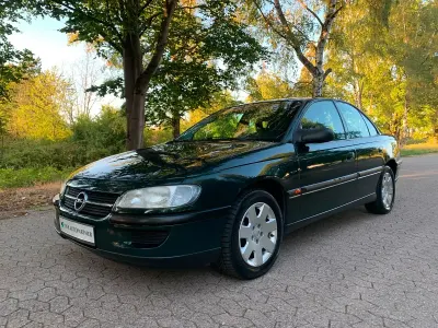 Gebraucht Opel Omega 136 PS (100 kW) 1997 Grün Limousine