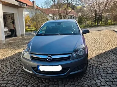 Gebraucht Opel Astra GTC 125 PS (91 kW) 2005 Grau Coupé