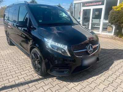 Usata Mercedes V250 AMG line 190 CV (139 kW) 2022 Nero Monovolume