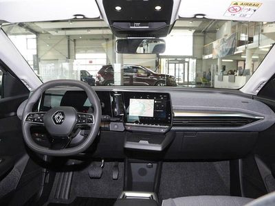 Blackpearlschwarz Gebraucht 2024 Renault Megane E-Tech Evolution Limousine | 31.990 € (Etwas zu teuer)