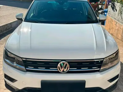 Gebraucht VW Tiguan Join 150 PS (110 kW) 2019 Weiß SUV