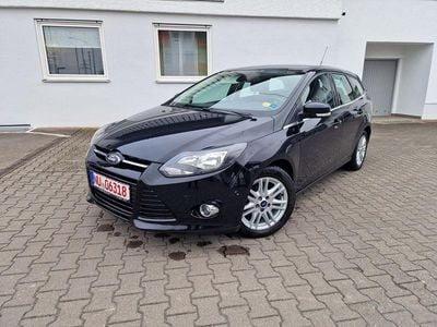 Gebraucht Ford Focus Titanium 115 PS (84 kW) 2014 Schwarz Kombi