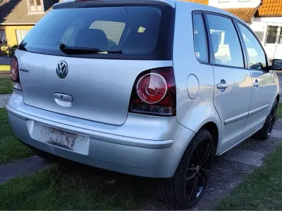Usata VW Polo 75 CV (55 kW) 2006 Argento Utilitaria