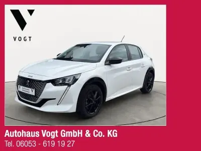 Gebraucht Peugeot e-208 Active 100 kW (136 PS) 2022 Weiß Kleinwagen