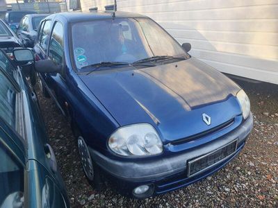 Renault Clio II