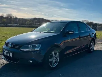 Brugt VW Jetta Life 122 HK (89 kW) 2012 Blå Sedan