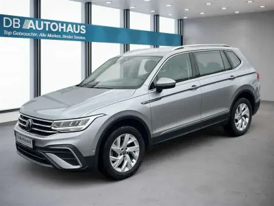 Gebraucht VW Tiguan Allspace Life 190 PS (139 kW) 2023 Silber SUV