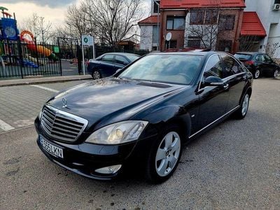 Second-hand Mercedes S500L 387 CP (284 kW) 2008 Negru Berlinǎ