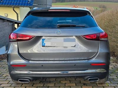 Mercedes GLA250