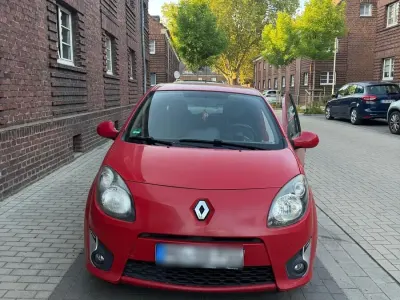 Gebraucht Renault Twingo Rip Curl 75 PS (55 kW) 2010 Rot Kleinwagen