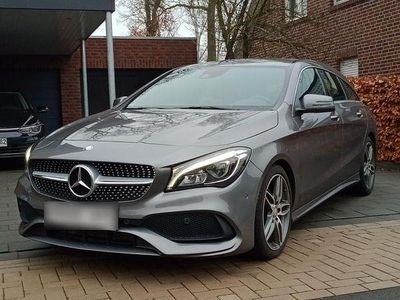 Gebraucht Mercedes CLA180 Shooting Brake AMG line 122 PS (89 kW) 2017 Grau Kombi