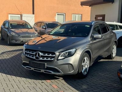 Mercedes GLA200