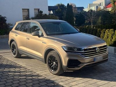 Gebraucht VW Touareg 286 PS (210 kW) 2019 Gold SUV