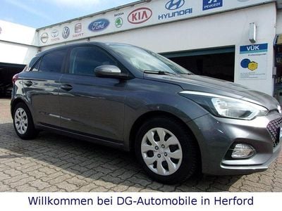 Usata Hyundai i20 YES! 84 CV (61 kW) 2020 Grigio Utilitaria